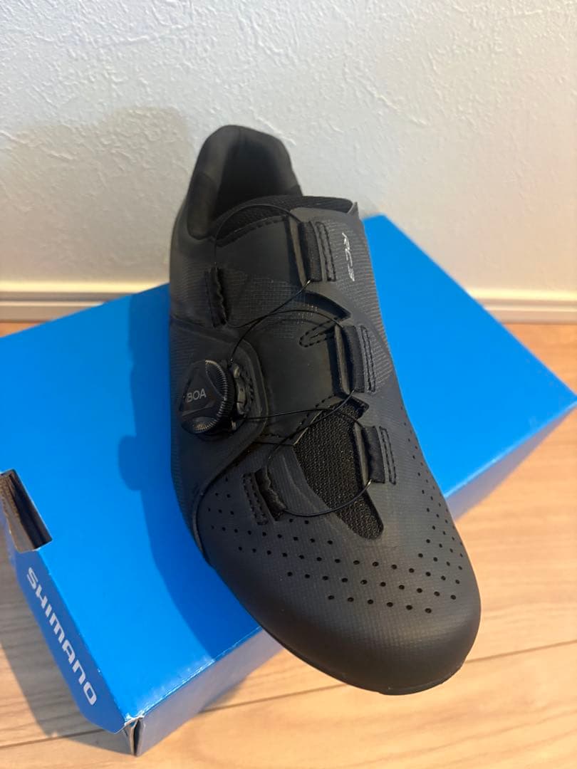 週末限定値下げSHIMANO RC3 ブラック シューズ 42