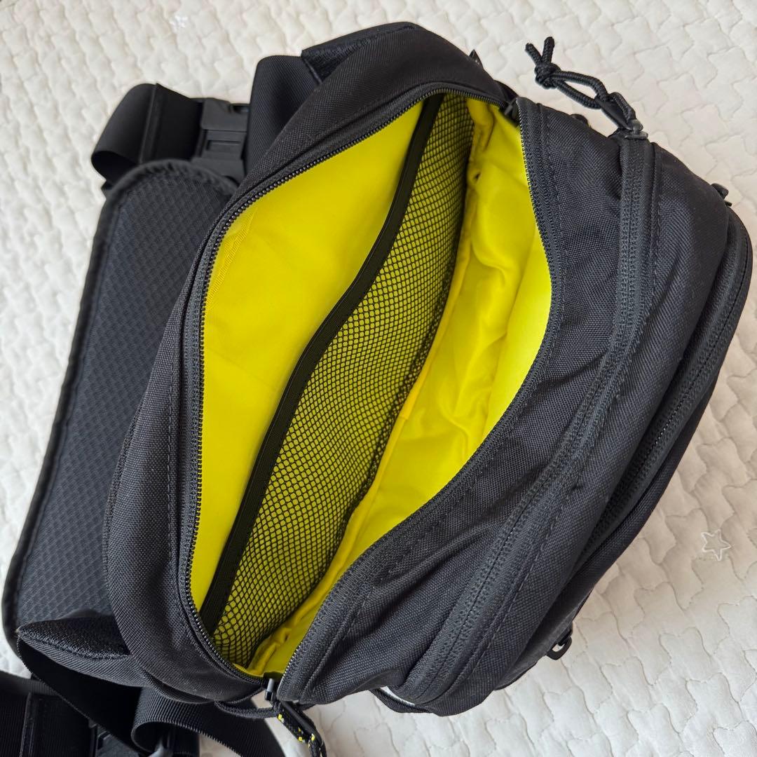 Hugoo ヒップシート 黒 CORDURA素材