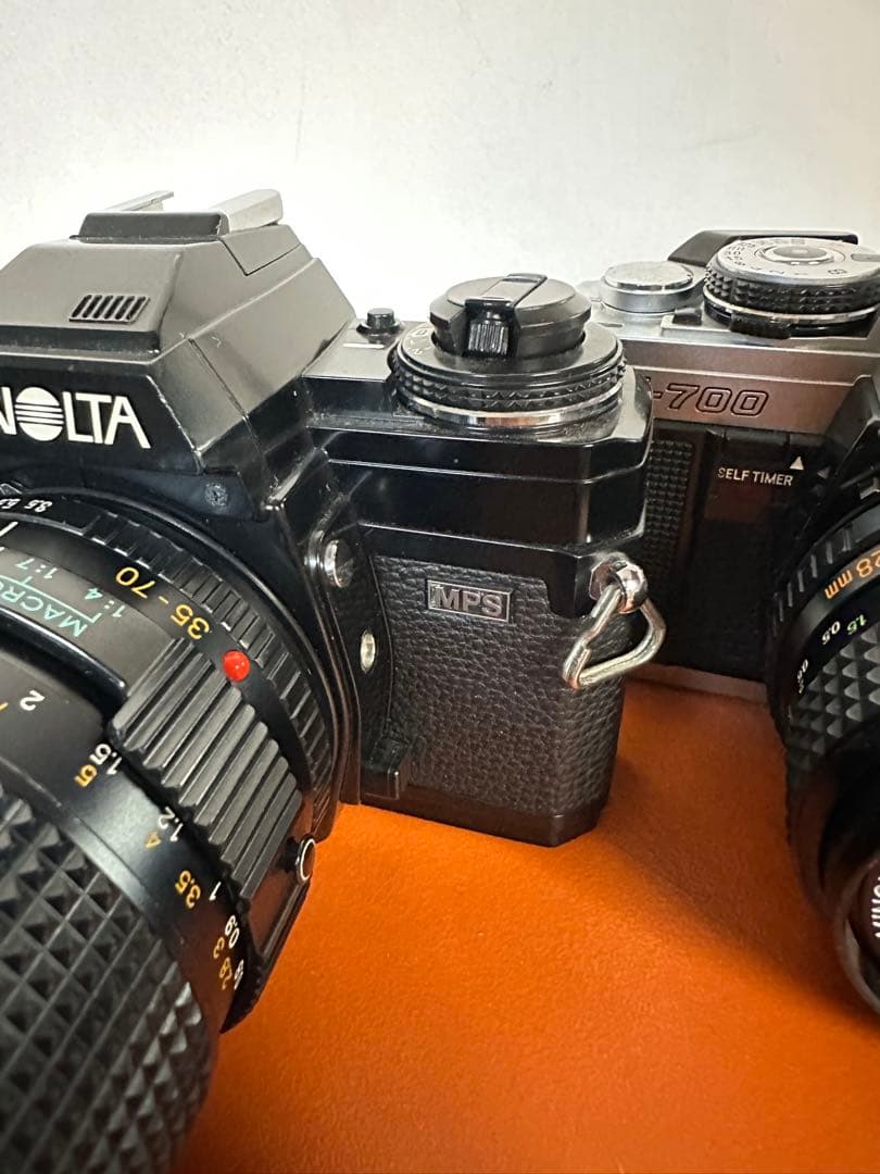 Minolta X-700 黒銀2台 動作品 MD28mm 35-70mm付