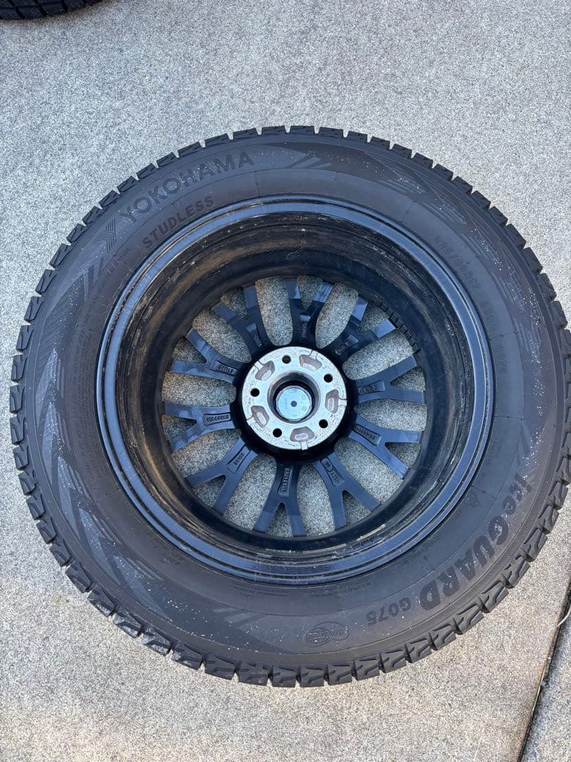 ヨコハマ iceGuard 225/60R17 17インチホイール ナット付き