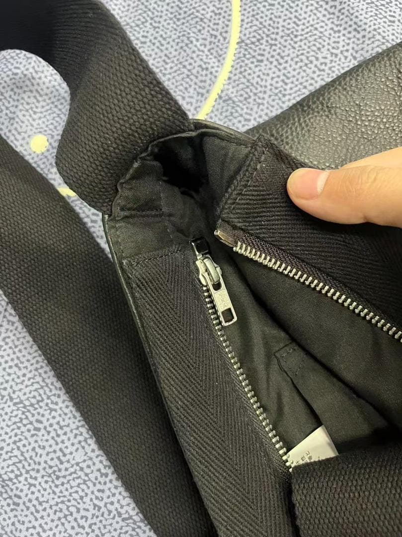 ヨウジヤマモト NOVELTY LEATHER CROSSBODY BAG