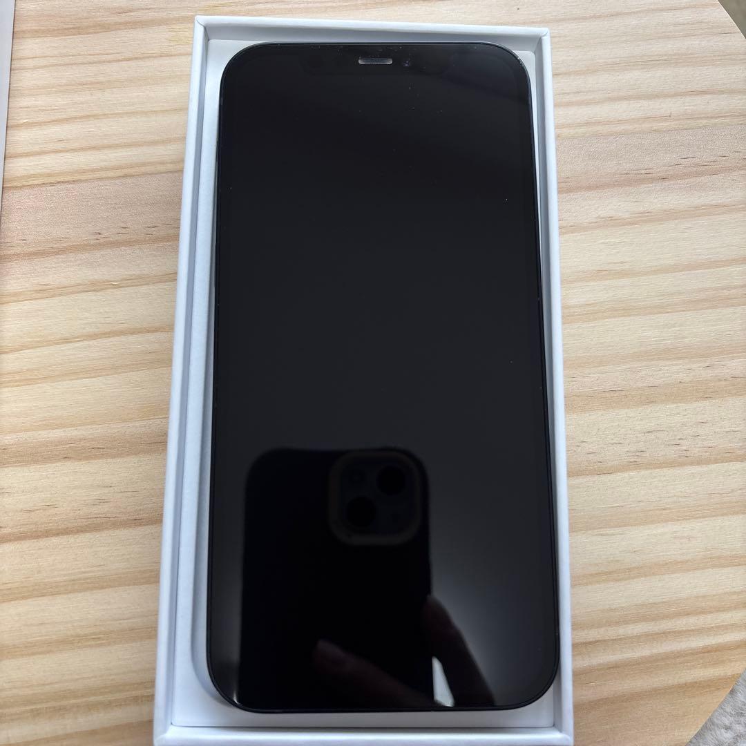 iPhone12本体128GB ブラック