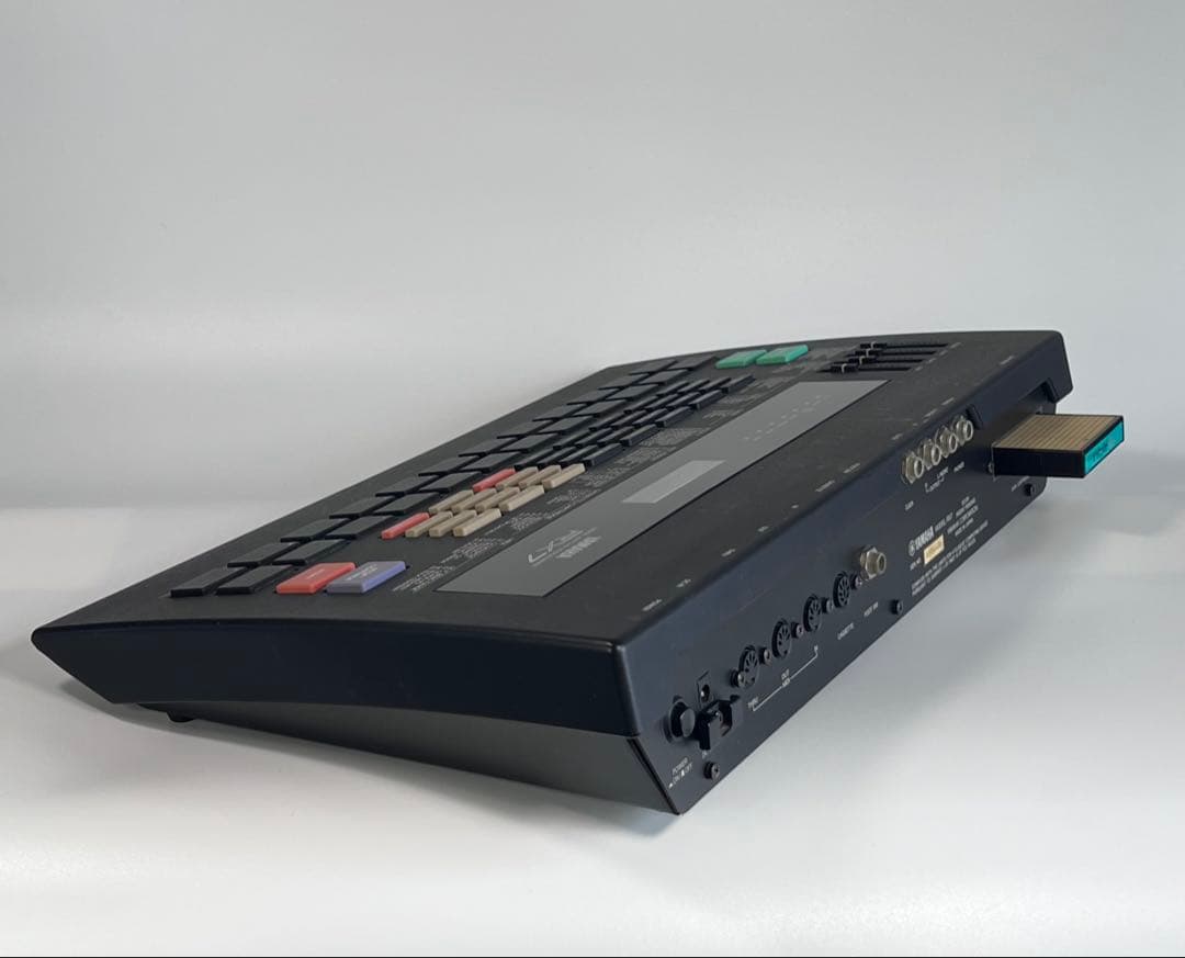 YAMAHA RX7 リズムマシン（メモリーカセット付き）