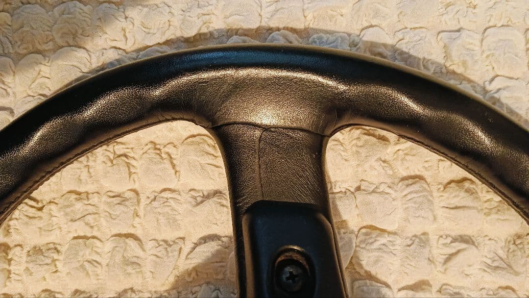 R32　スカイライン純正　ステアリング