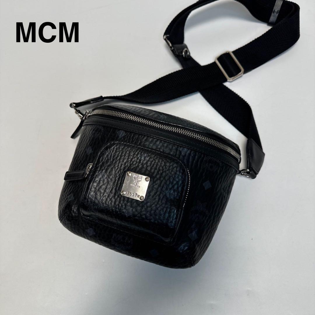 p17【極美品】MCM ヴィセトス柄　ブラック　レザー　ウエストバッグショルダー