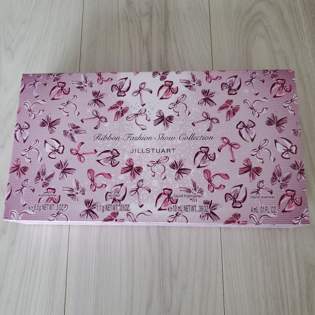 ジルスチュアート　クリスマスコフレ　2025　JILL STUART