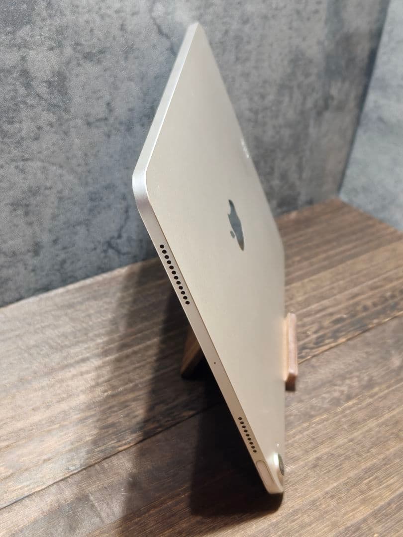 美品 ケース付き iPad Air 第5世代 256GB タブレット