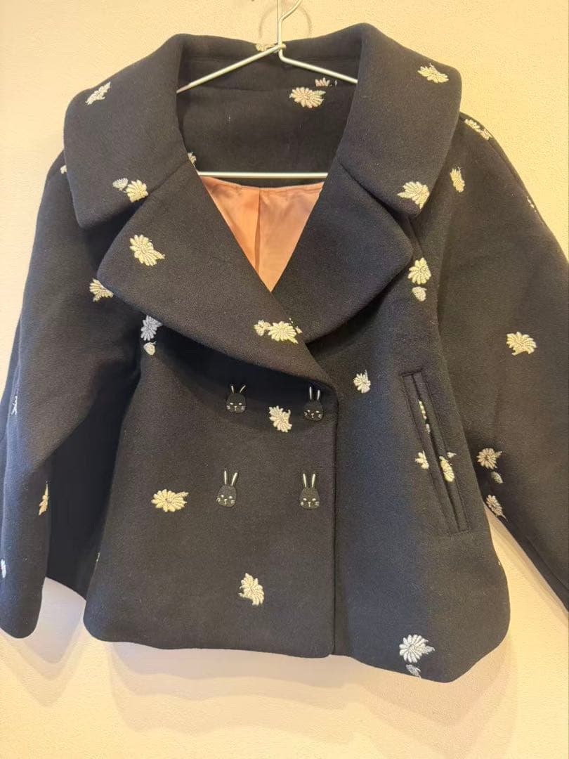 【yukiemon】マーガレットバニーショートコート