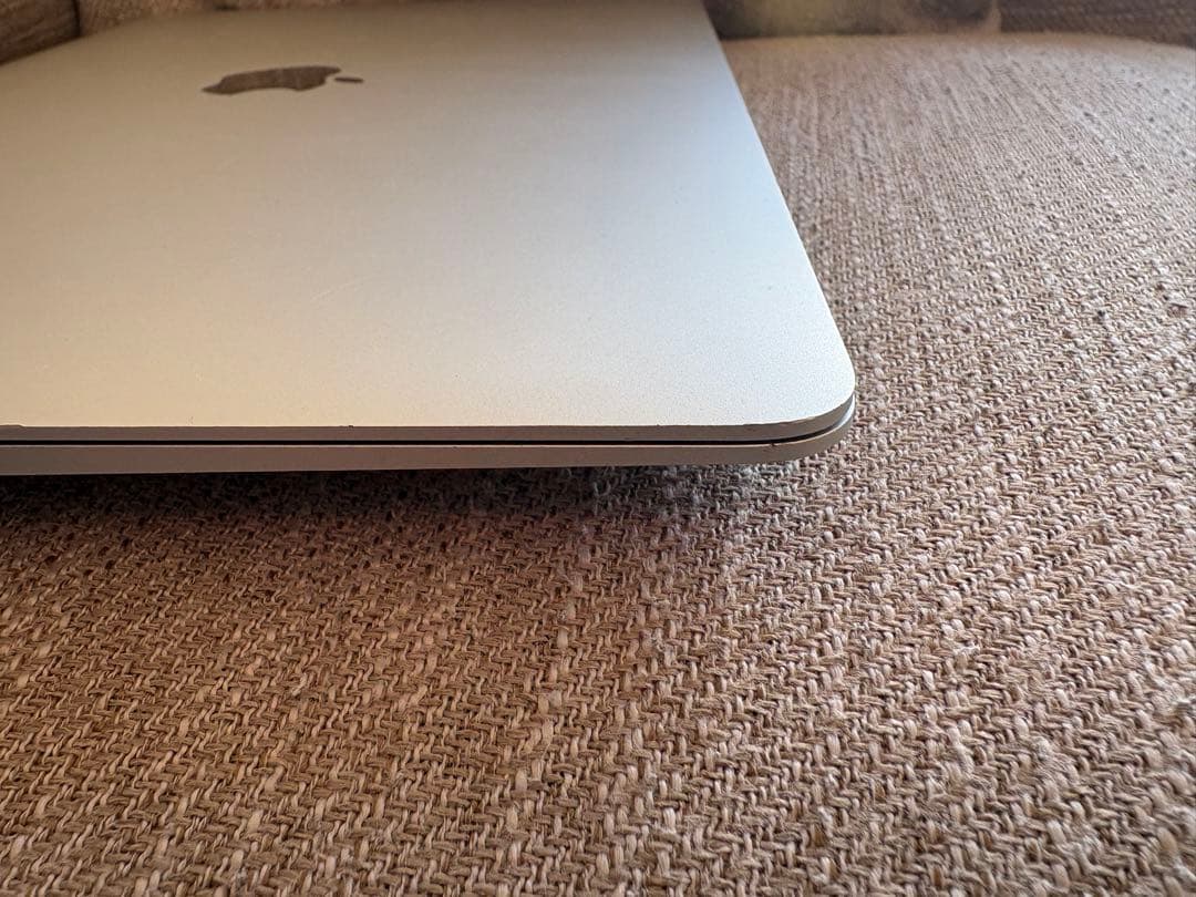 MacBook Air 2020 M1 256GB 8GB 321回