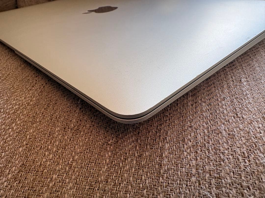 MacBook Air 2020 M1 256GB 8GB 321回