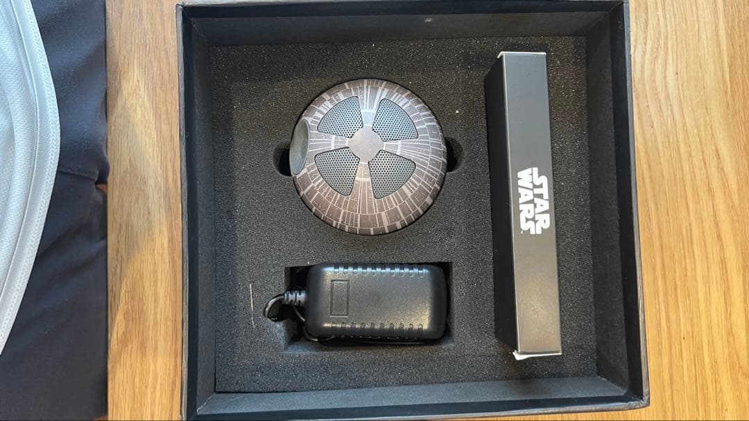 ディズニー Star Wars 磁気浮上式 Bluetoothスピーカー