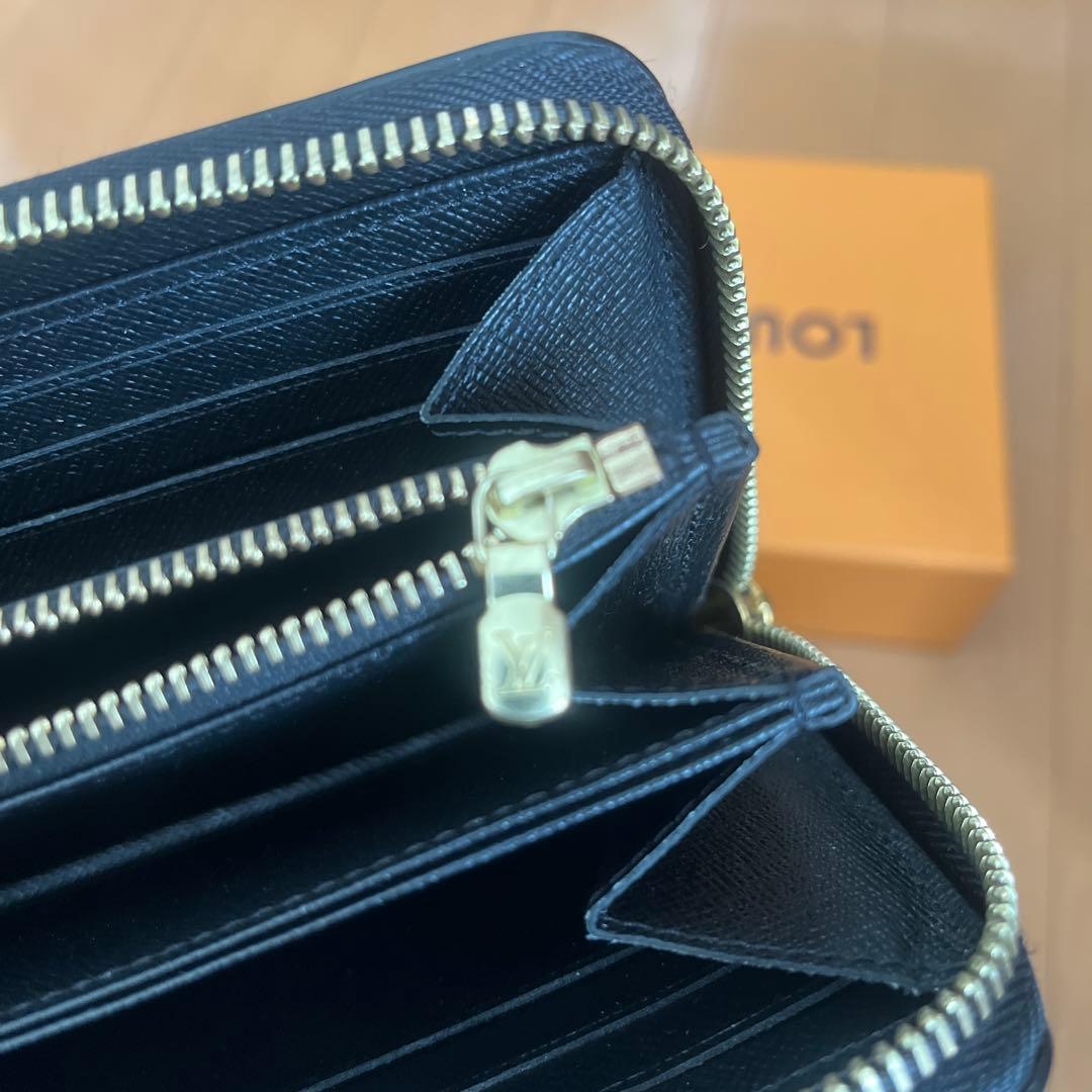 【美品】ルイヴィトン M68755 エピ ジッピーウォレット 長財布