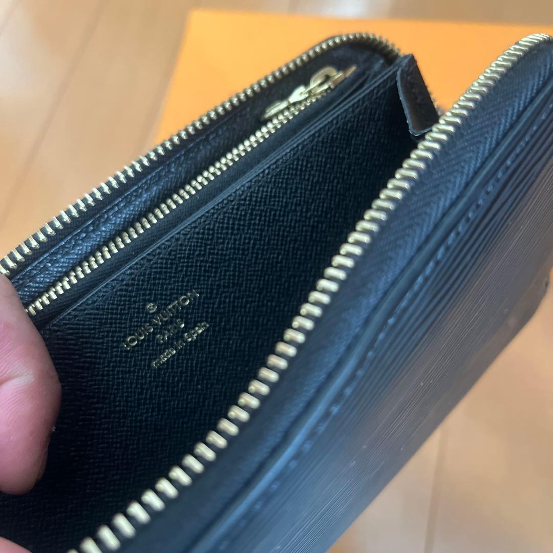 【美品】ルイヴィトン M68755 エピ ジッピーウォレット 長財布
