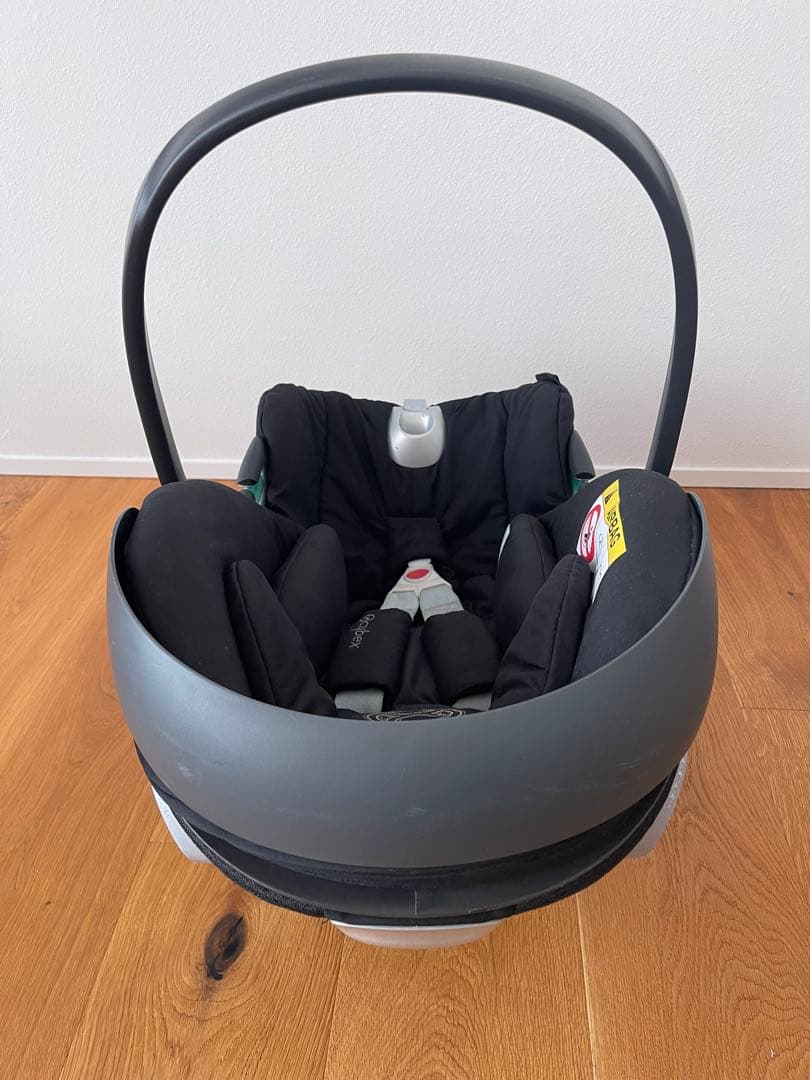 ナ*ミ様 Cybex クラウドZ2 3点セット