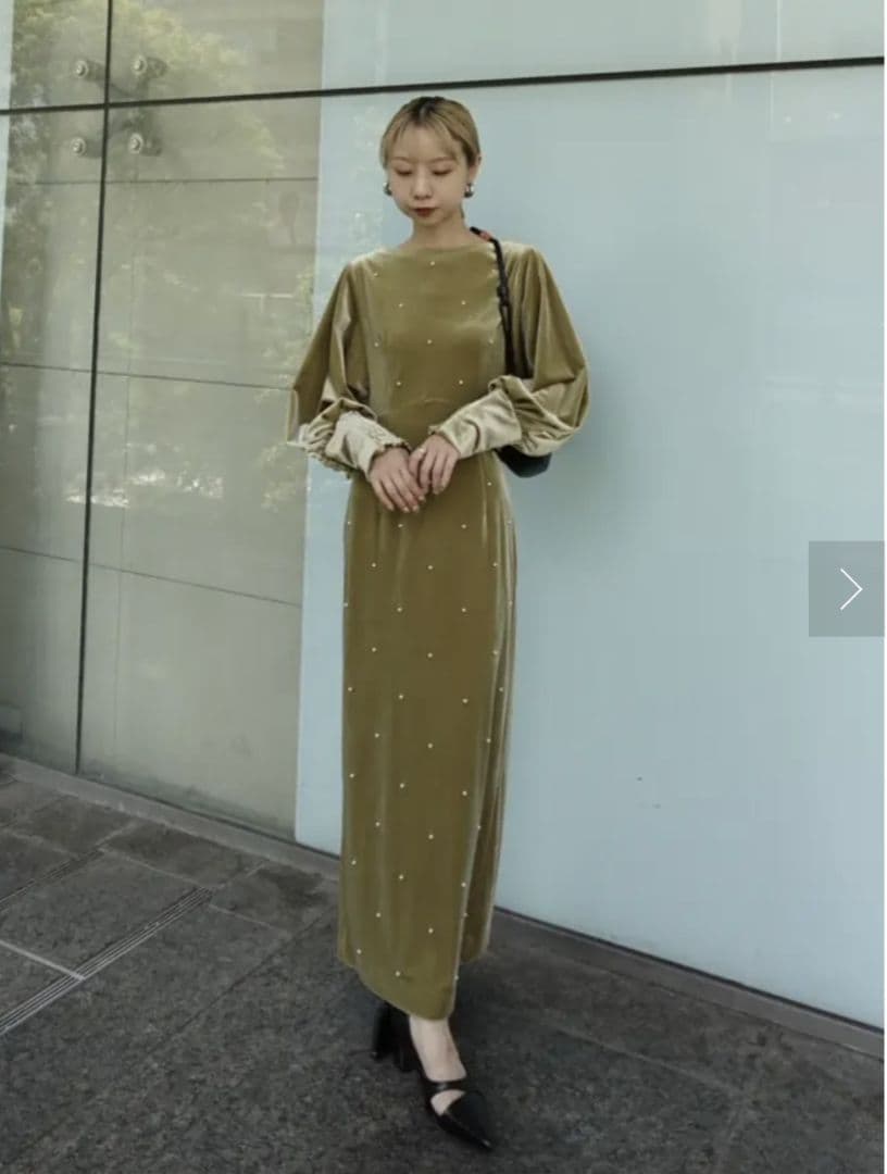 Ameri　BACK OPEN PEARL VELOUR DRESS