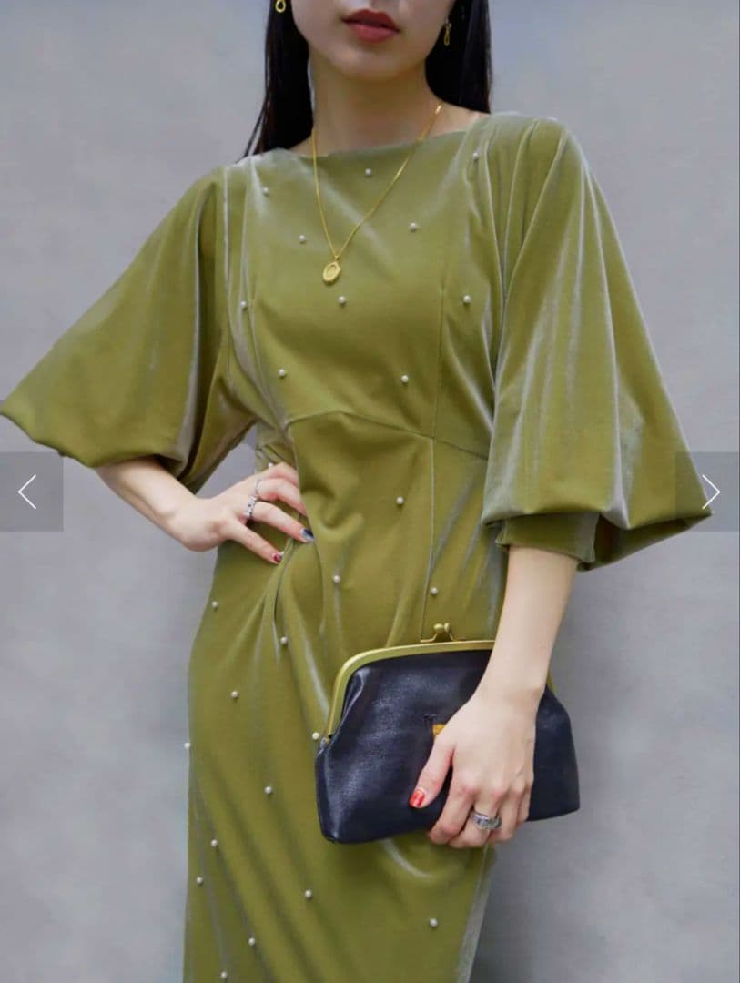 Ameri　BACK OPEN PEARL VELOUR DRESS