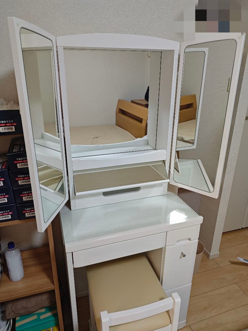 ニトリ　三面鏡ドレッサー(DR2 WH)