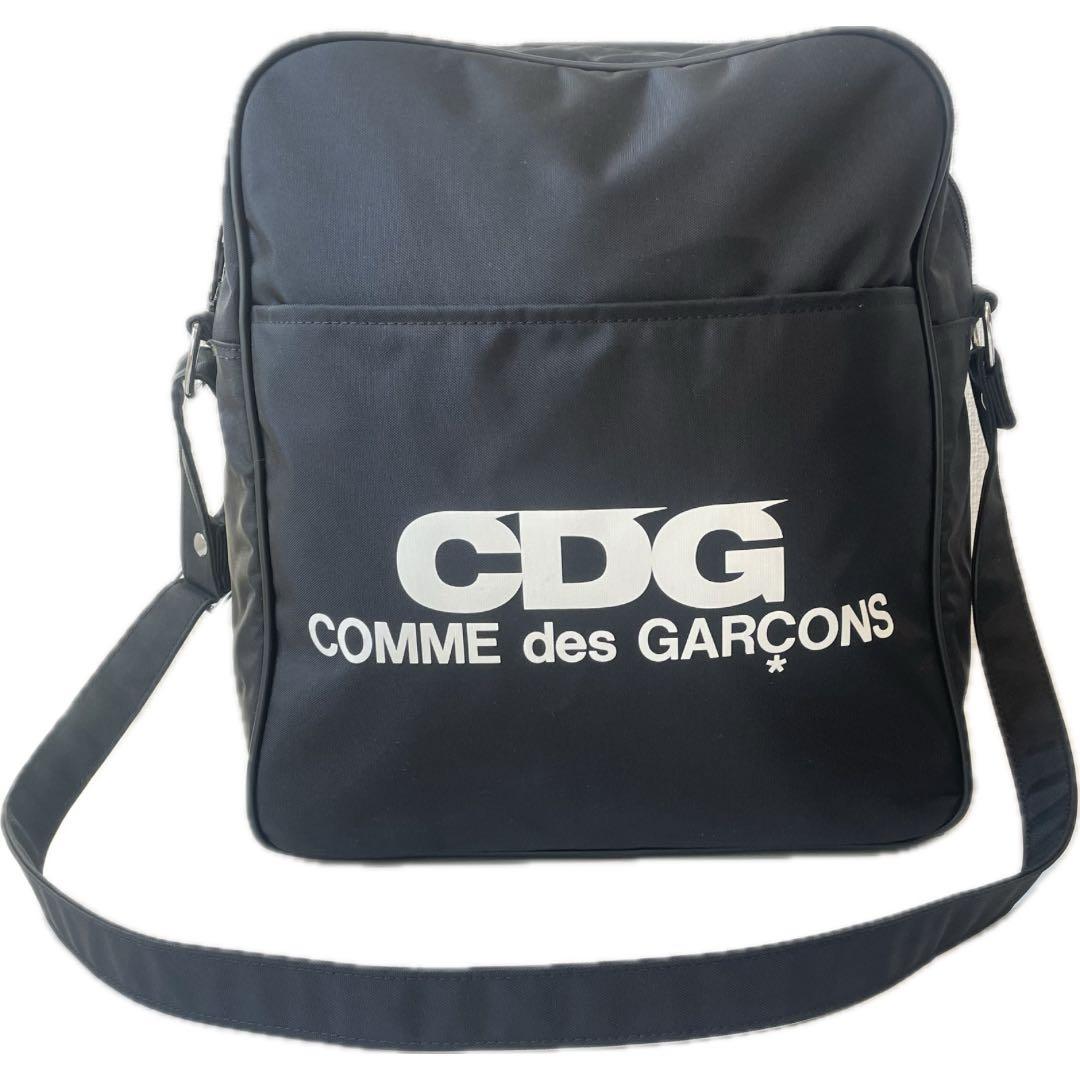 CDG コムデギャルソン 美品 CLASSICショルダーバック 定価¥29700