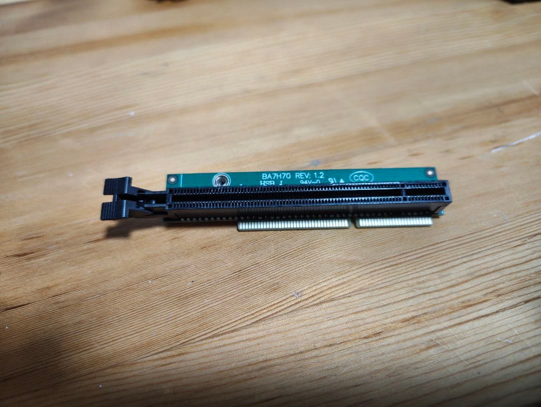 Win11 intel第8世代 Lenovo ThinkCentre M720q