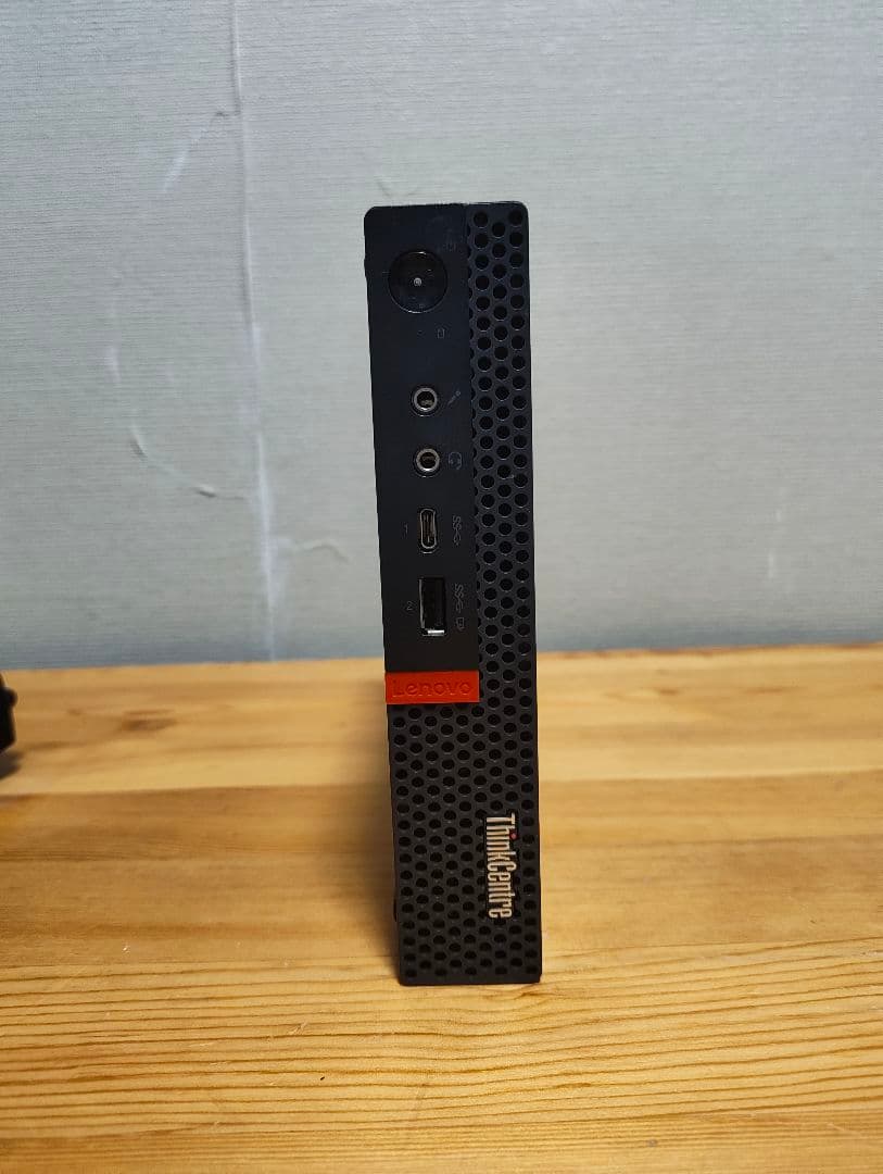 Win11 intel第8世代 Lenovo ThinkCentre M720q