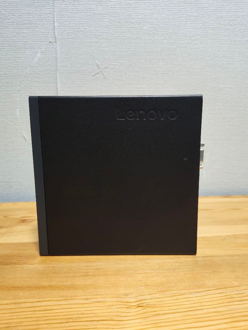 Win11 intel第8世代 Lenovo ThinkCentre M720q