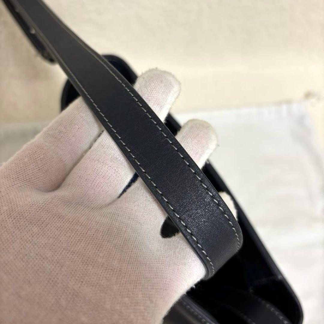 ハンティングワールド バケツ型 オールレザー ショルダーバッグ ネイビー