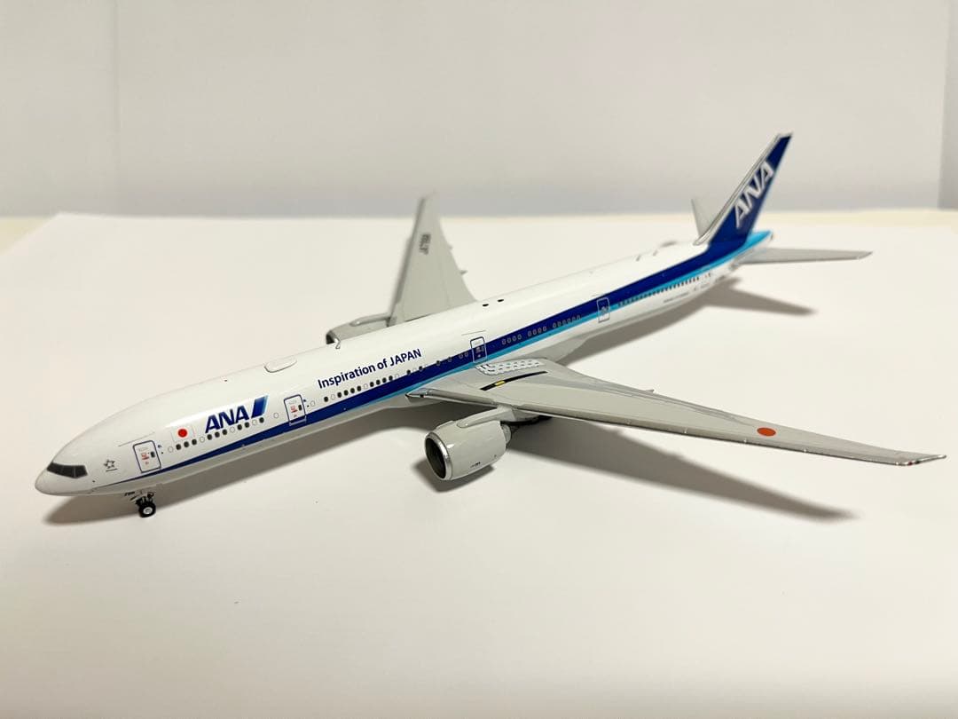 航空機・ヘリコプター ANA 777-300ER JA798A
