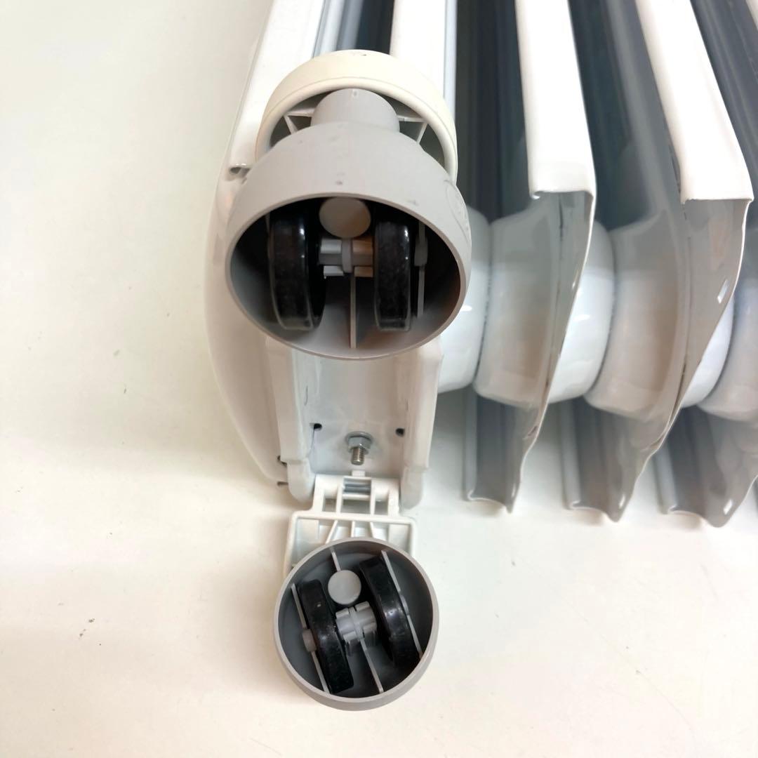 B65-5 DeLonghi オイルヒーター 　RHJ35M1015-LG