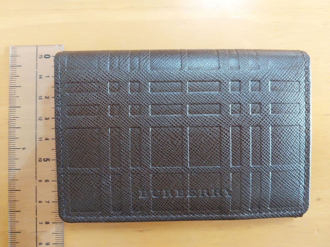 【新品未使用】BURBERRY ブラウンレザー 名刺入れ