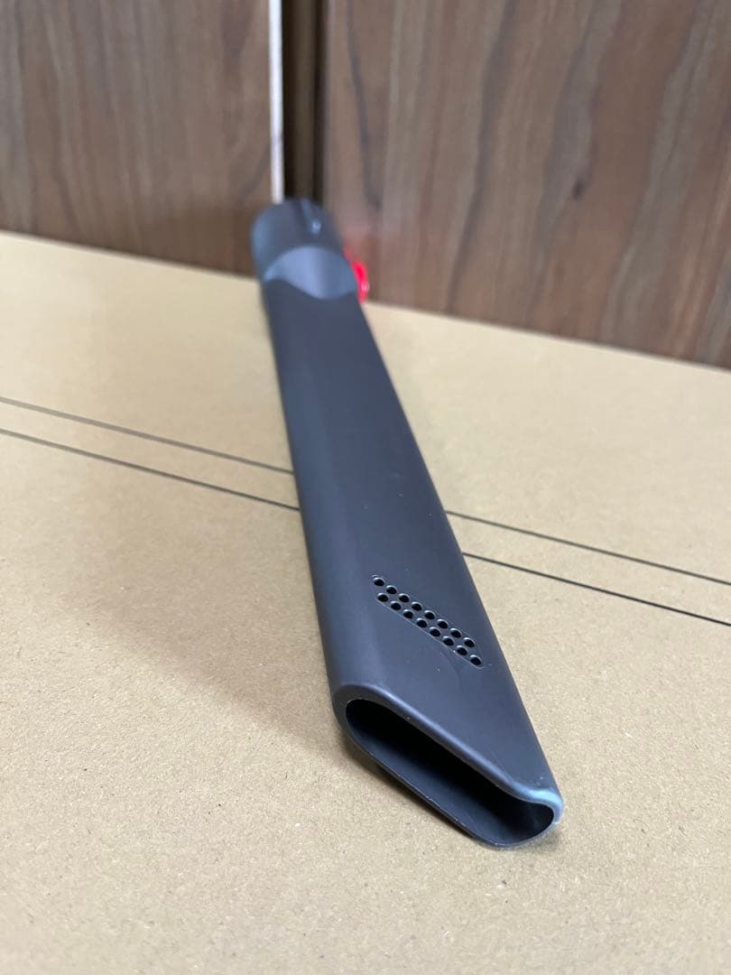 美品【スタンド付】Dyson V8 Slim Fluffy Extra【送料込】