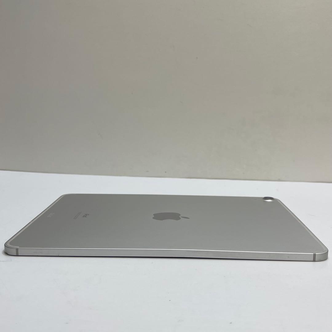 iPad Air 第4世代 64GB Wi-Fi + Cellular 87%