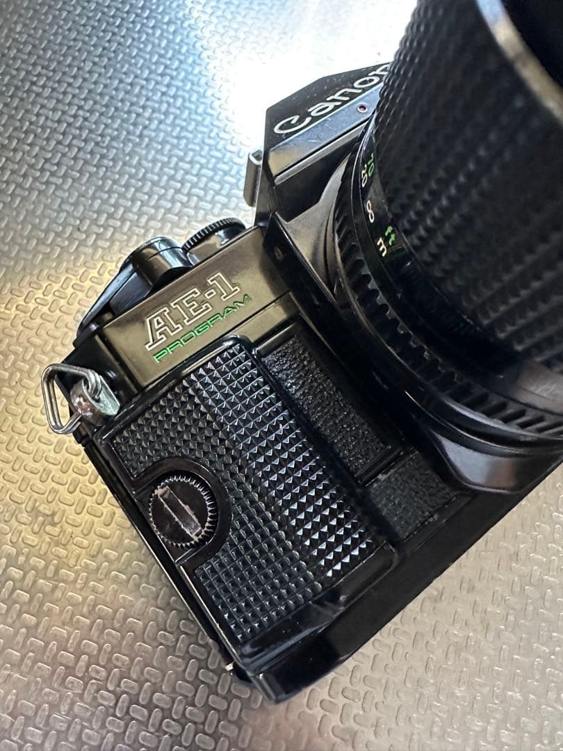 Canon AE-1P ブラック＋135mm F2.8 実用セット　光学キレイ