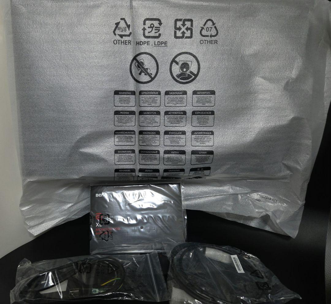 BenQ XL2411K ゲーミングモニター オマケ付き