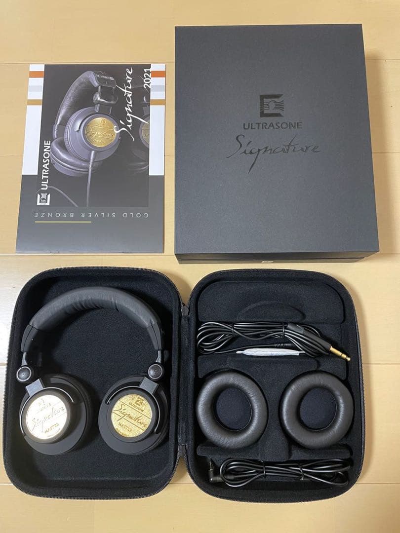 美品　ULTRASONE Signature ヘッドホン 本体