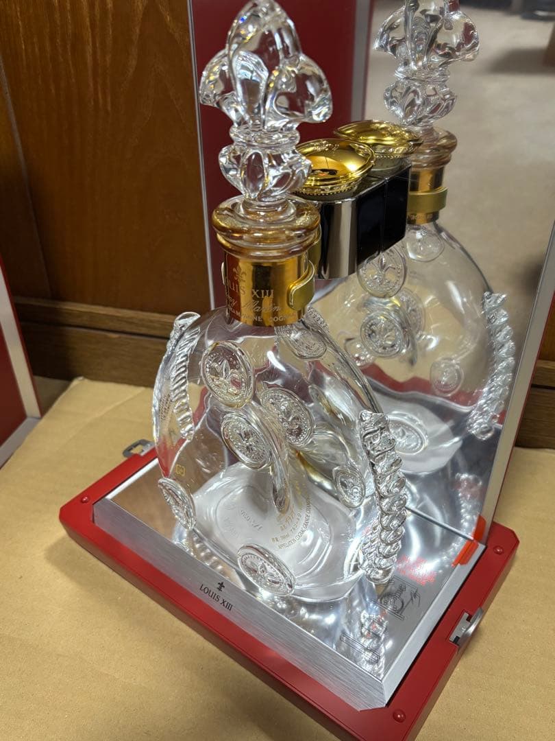 LOUIS XIII ギフトバッグと箱セット　空瓶　冊子付き