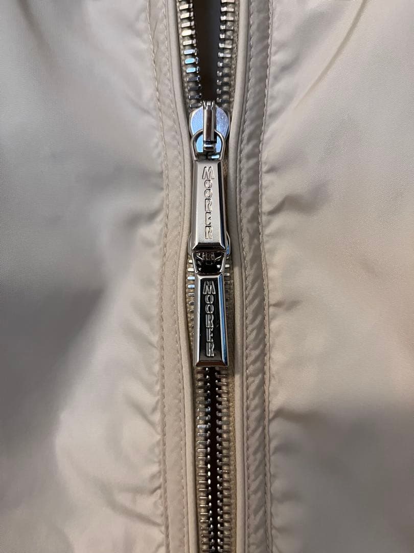 【MooRER 】ムーレー　レディース　ナイロンジャケット　コート　サイズ42
