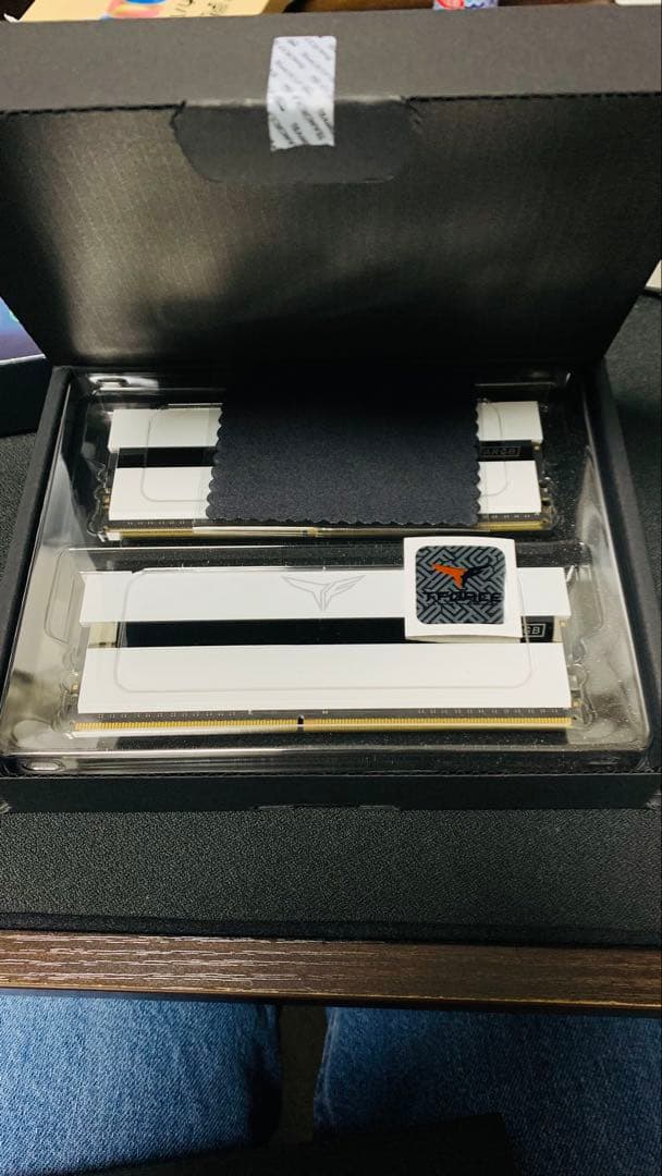 Team ARGB DDR4 3200Mhz 8GBx4枚(32GB)