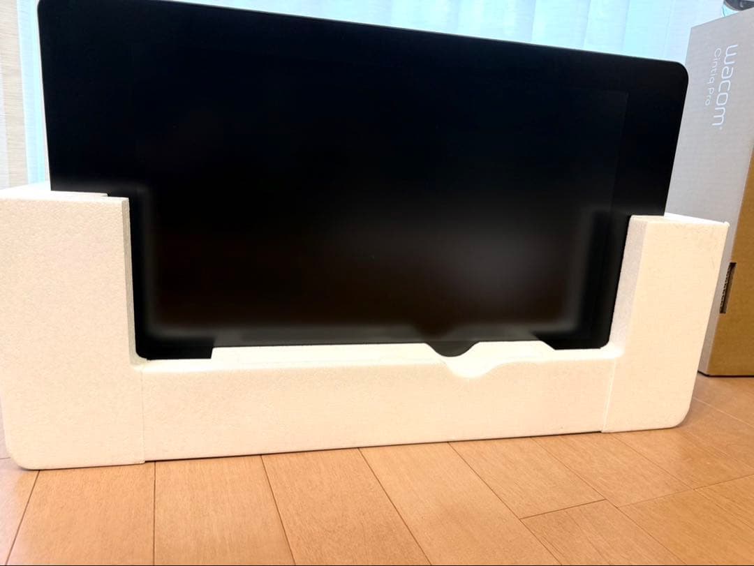 Wacom液晶ペンタブ Cintiq Pro 24ペンモデル