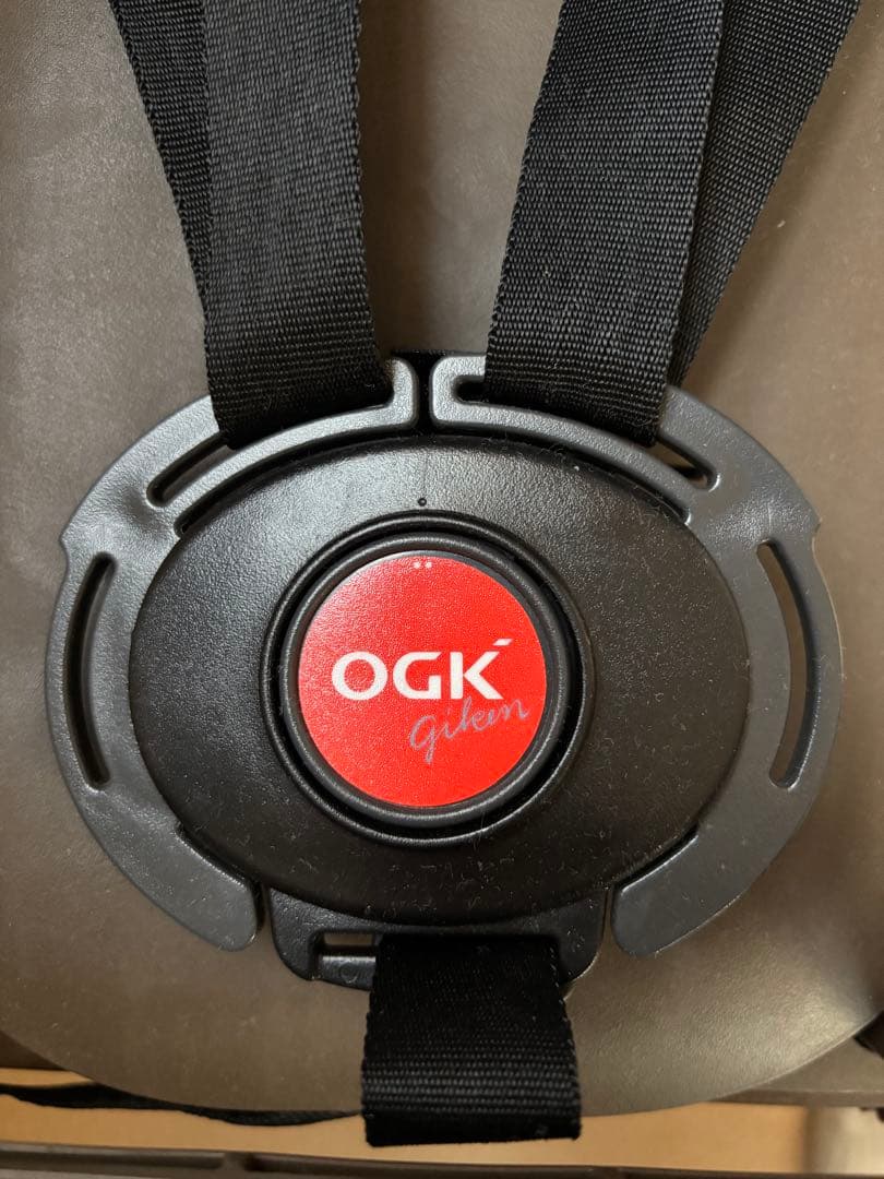 ヘッドレスト付リヤキッズシート　ポポラモア　OGK ブラウン チャイルドシート