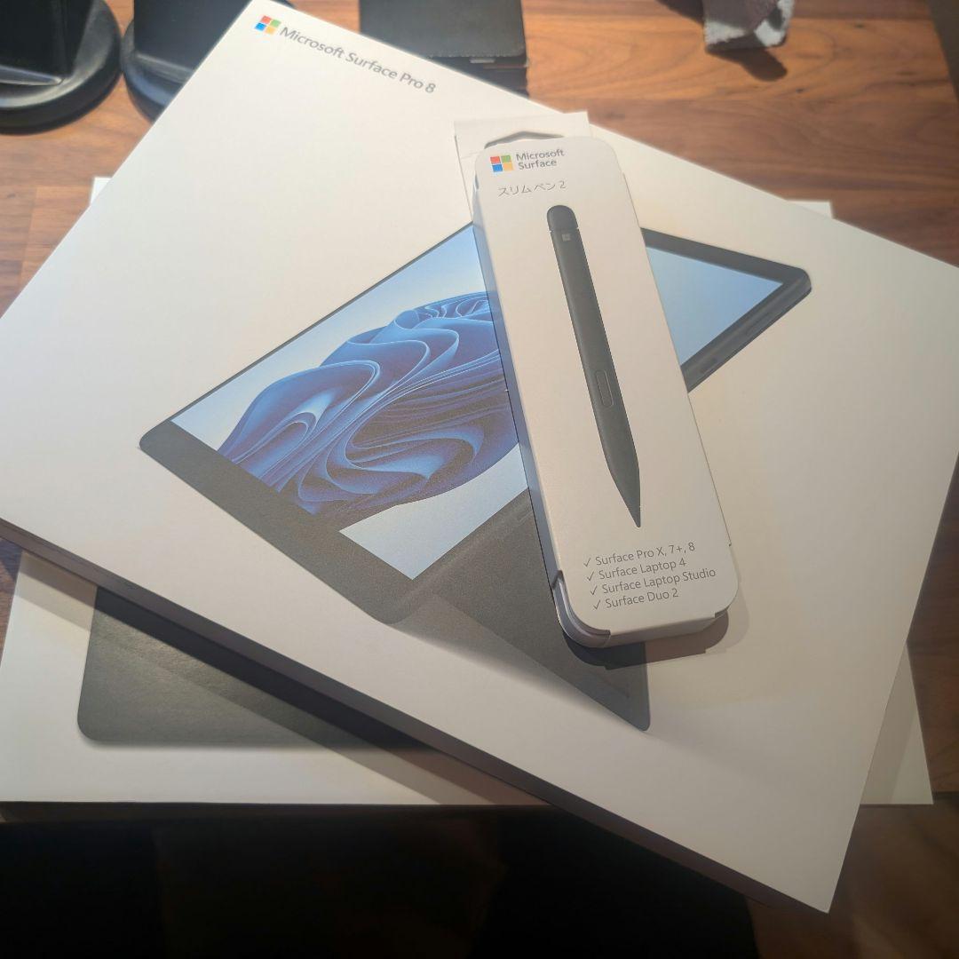 Windowsタブレット本体 Surface Pro 8 16G/256G + Keyboard + Pen