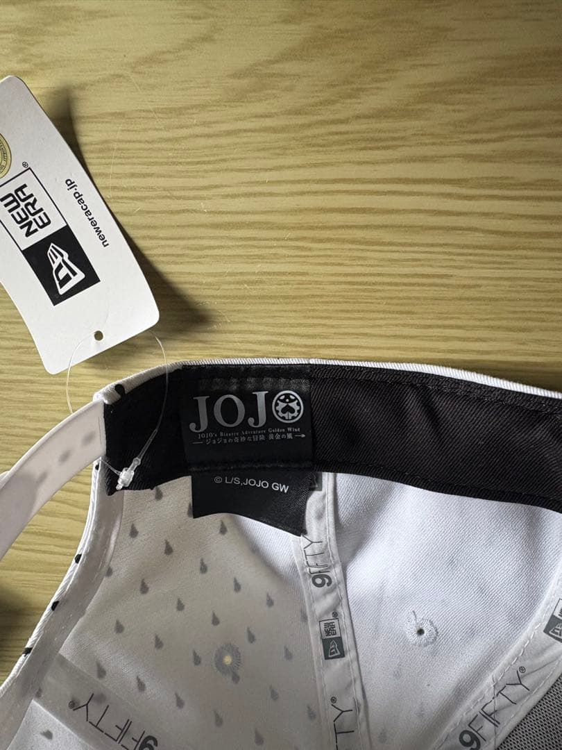 NEW ERA × JOJO 黄金の風 コラボキャップ M/Lサイズ ホワイト
