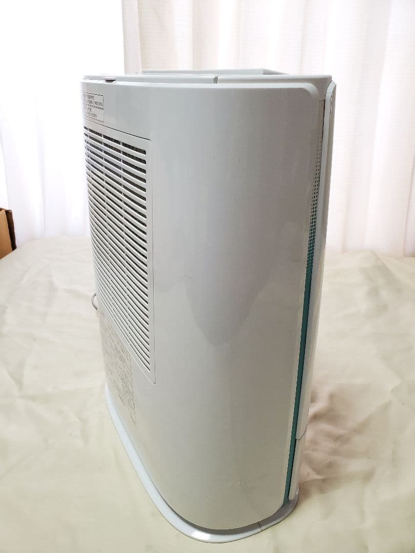 y*o様 2020年製 パナソニック 衣類乾燥機除湿機 F-YZT60