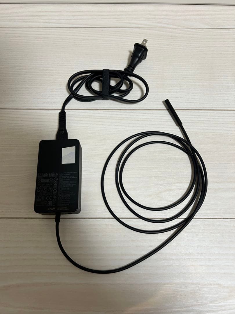 【最終値下げ】Microsoft surface Pro9 256GBブルー