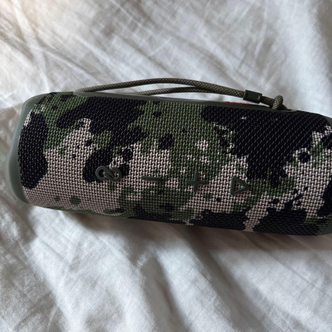 JBL FLIP6 迷彩 ワイヤレススピーカー