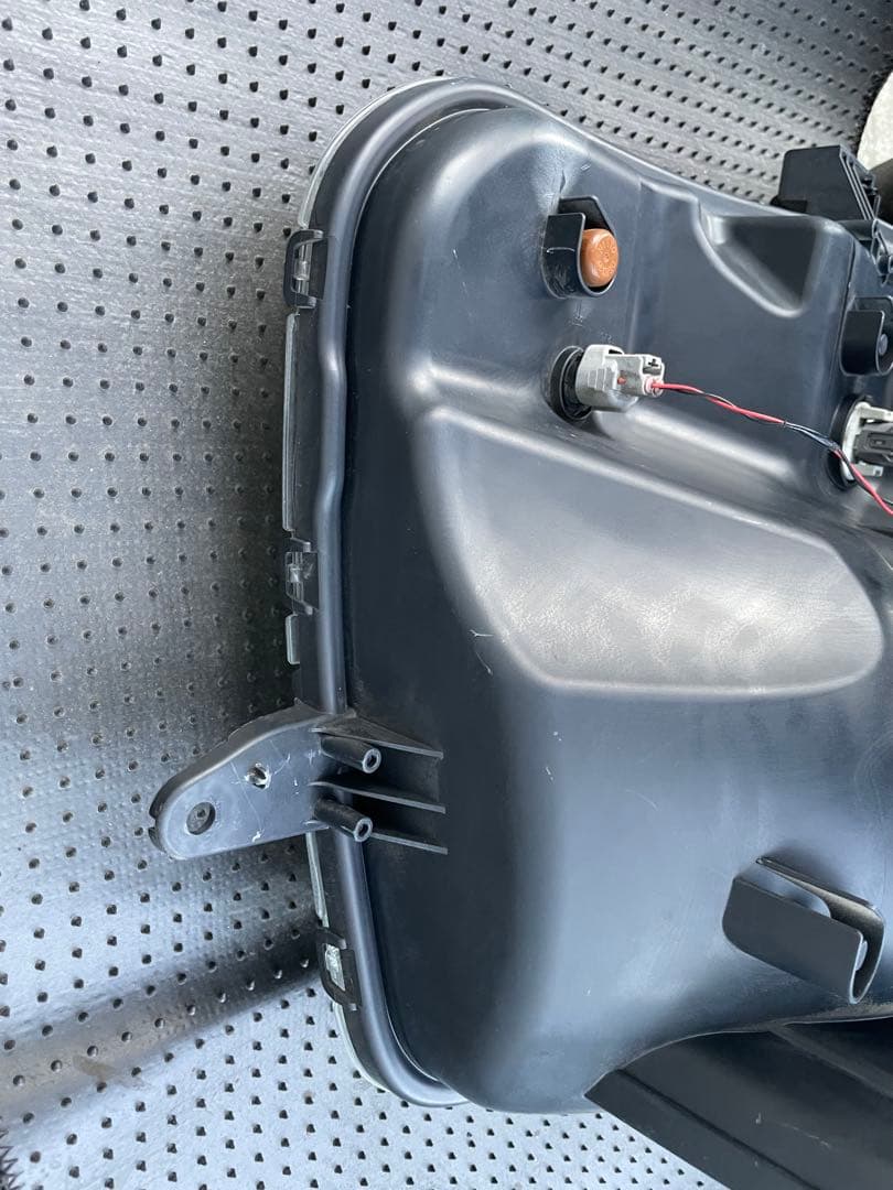 DA17V エブリィ　ヘッドライト　左側　助手席側