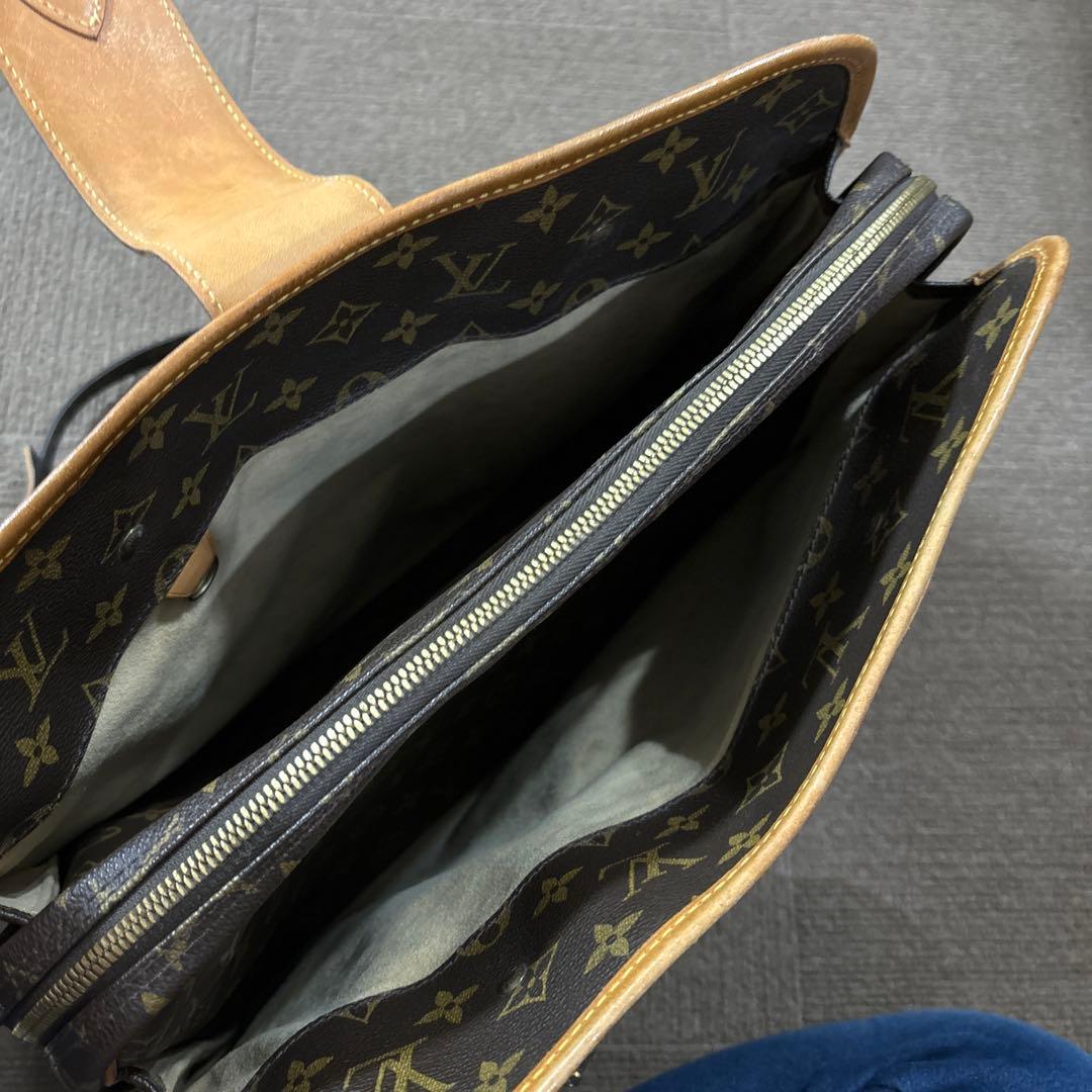 LOUIS VUITTON リヴォリ　ビジネスバッグ　ショルダーバッグ　廃盤