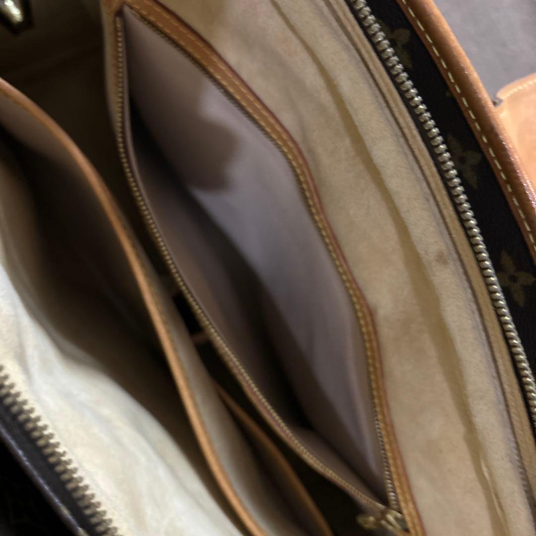 LOUIS VUITTON リヴォリ　ビジネスバッグ　ショルダーバッグ　廃盤