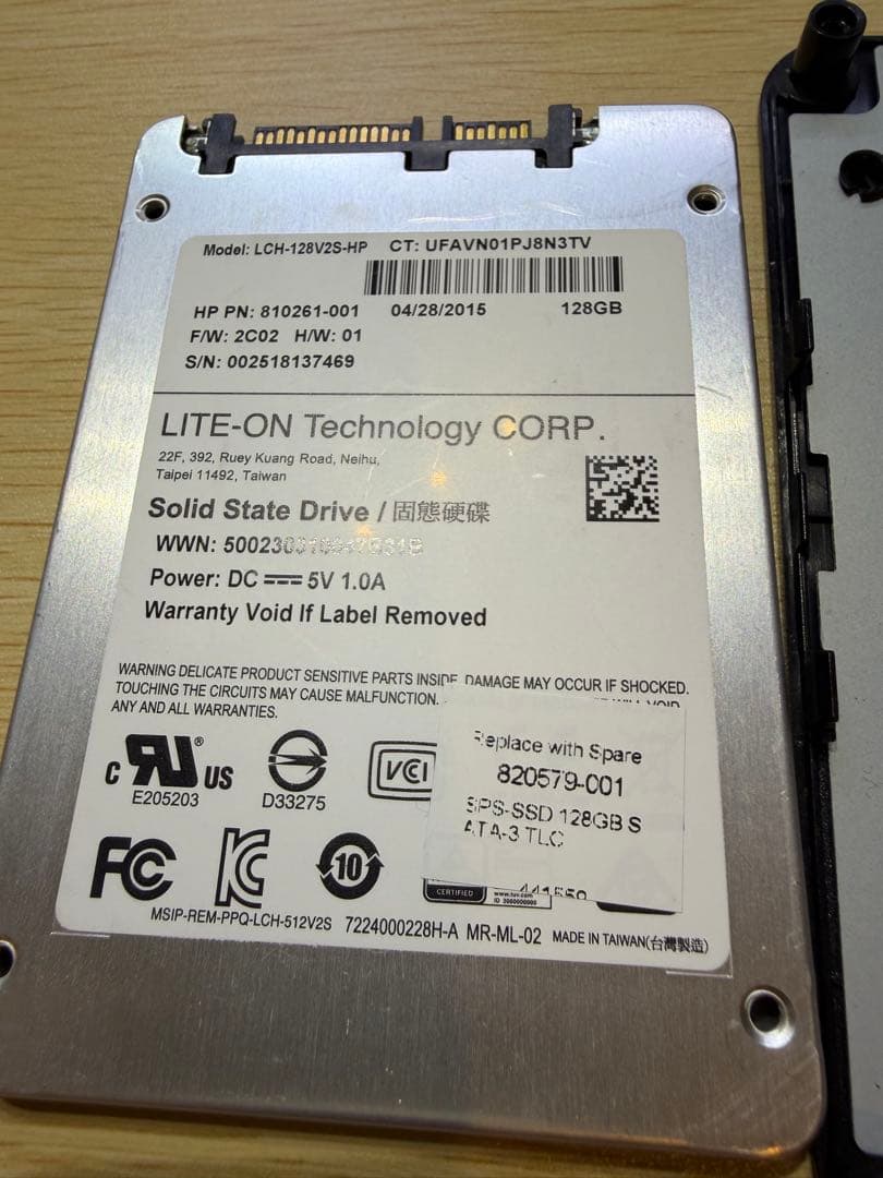 UM560 Ryzen 5 5625U／16GB ／512GB+128GB