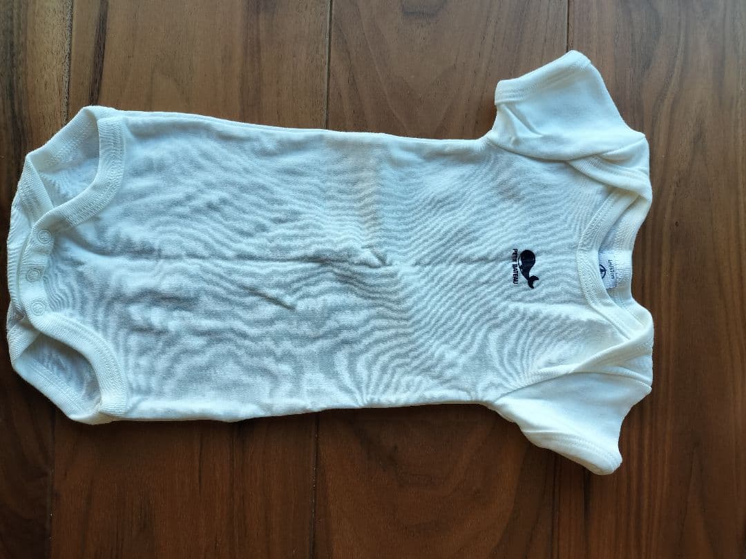 ！！！！早いもの勝ち！！！！【新品未使用】PETIT BATEAU ベビー肌着