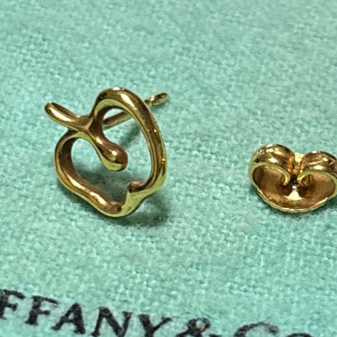 ティファニー　アップル　ピアス　18KYG